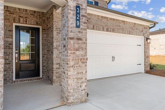 329 EARNSHAW Avenue, Mcdonough, GA 30253