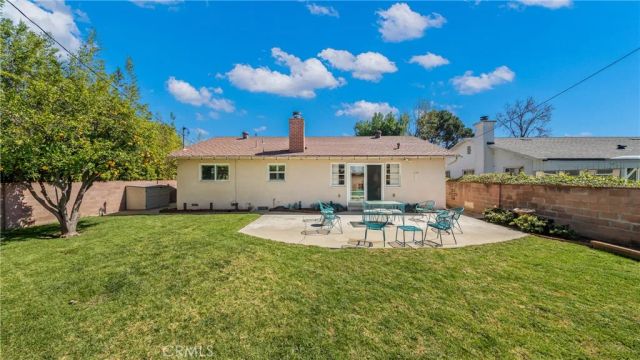 10449 Gloria Ave, Granada Hills, CA 91344