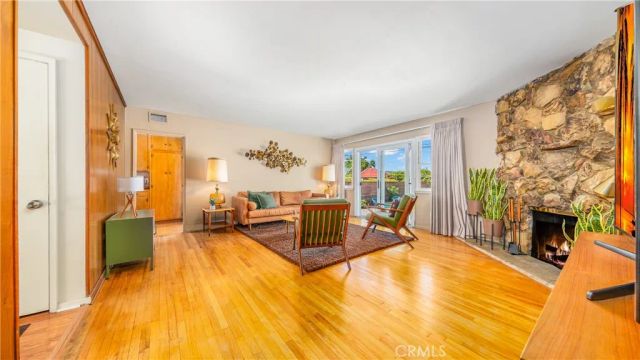 10449 Gloria Ave, Granada Hills, CA 91344