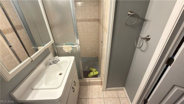 20706 Raymond Street, Maple Heights, OH 44137