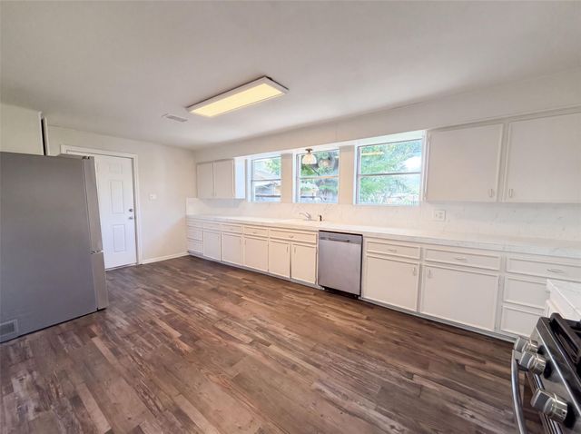 714 Bolling Lane, Houston, TX 77076