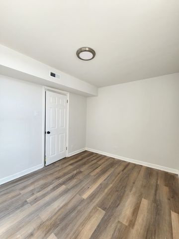 8900 S Normal Avenue, Chicago, IL 60620