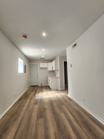 8900 S Normal Avenue, Chicago, IL 60620