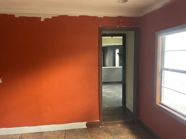 229 Sam Rayburn Dr., Hattiesburg, MS 39402