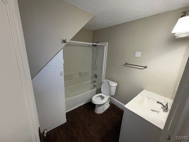 1108 Wadsworth Street, Syracuse, NY 13208