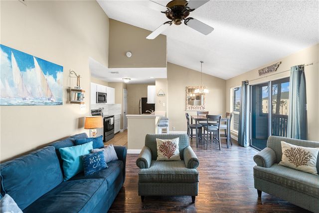 14434 E Cabana St 317, Corpus Christi, TX 78418