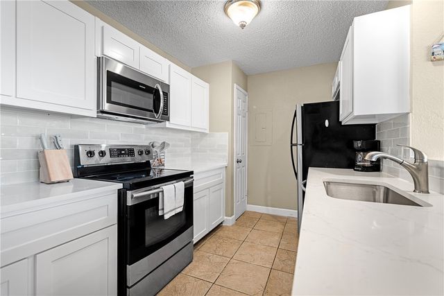 14434 E Cabana St 317, Corpus Christi, TX 78418