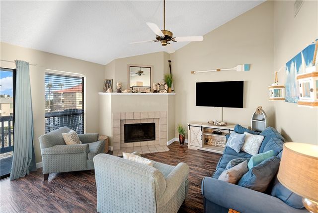 14434 E Cabana St 317, Corpus Christi, TX 78418
