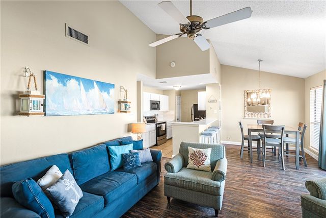 14434 E Cabana St 317, Corpus Christi, TX 78418