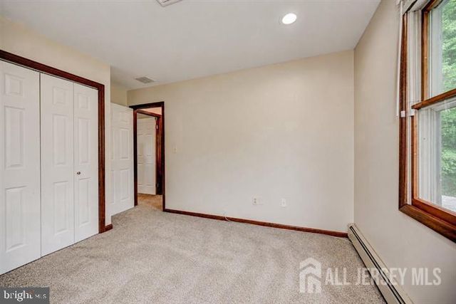 3 Leshin Lane, Hightstown, NJ 08520