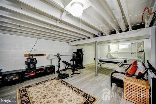 3 Leshin Lane, Hightstown, NJ 08520