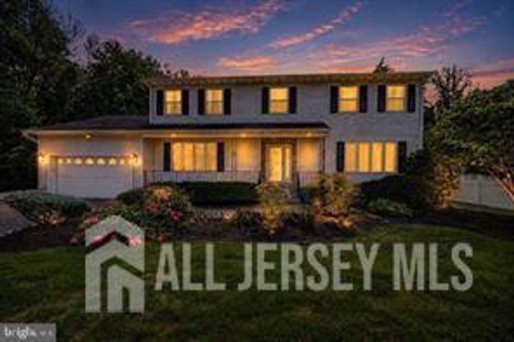 3 Leshin Lane, Hightstown, NJ 08520