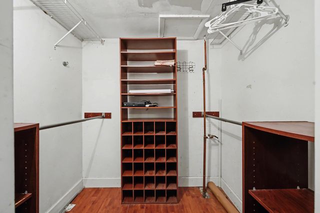 3000 NE 16th Ave 305, Oakland Park, FL 33334