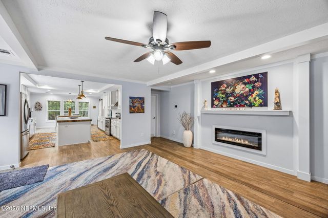 85184 BURMEISTER Road, Fernandina Beach, FL 32034
