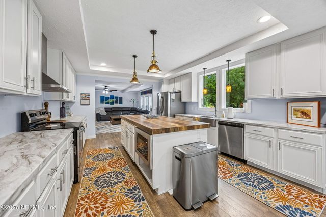 85184 BURMEISTER Road, Fernandina Beach, FL 32034