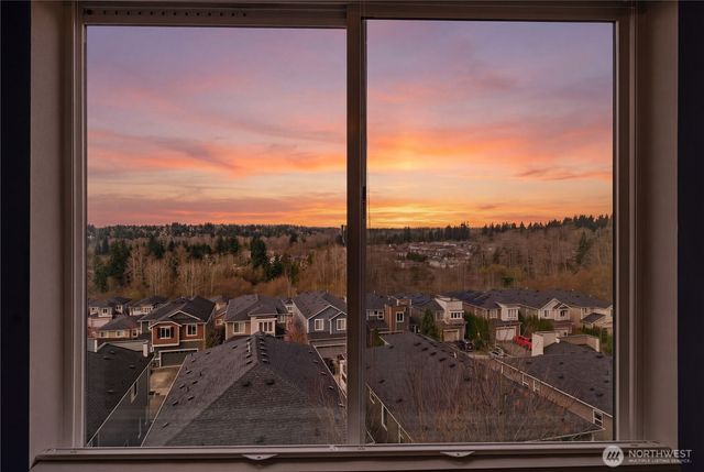 8218 NE 196 Street, Kenmore, WA 98028