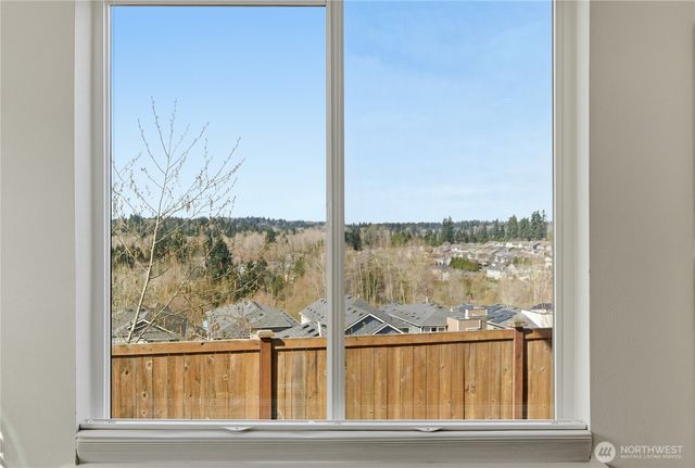 8218 NE 196 Street, Kenmore, WA 98028