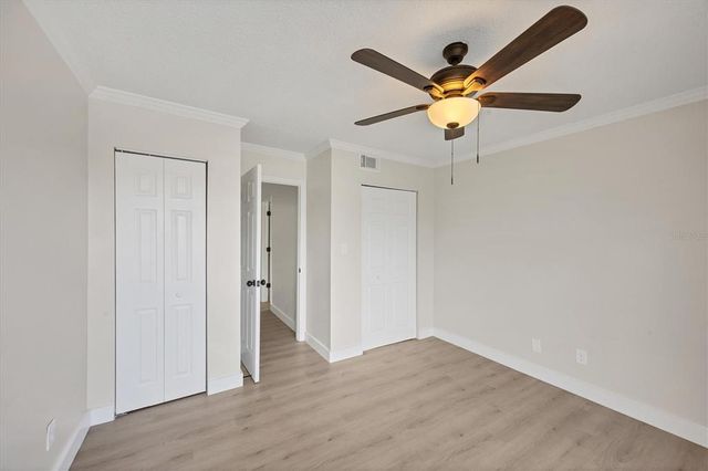 4001 BENEVA ROAD 405, Sarasota, FL 34233