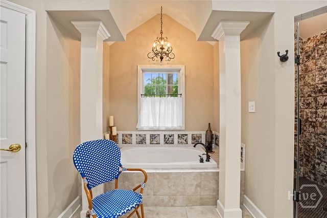 1 Wesley Crossing, Savannah, GA 31411