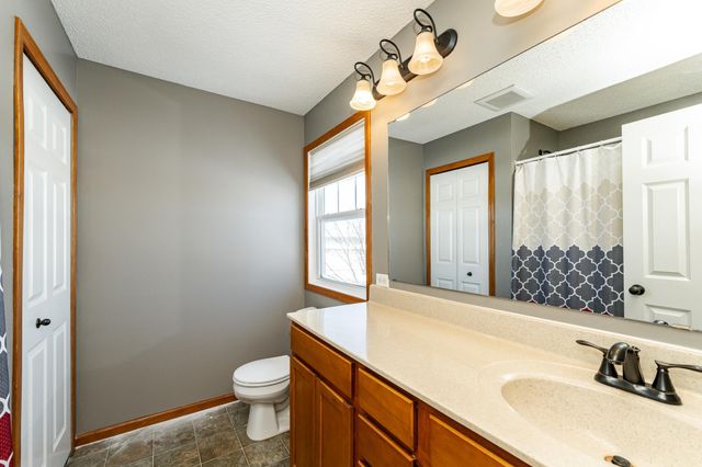 228 Emory Lane SE, Rochester, MN 55904