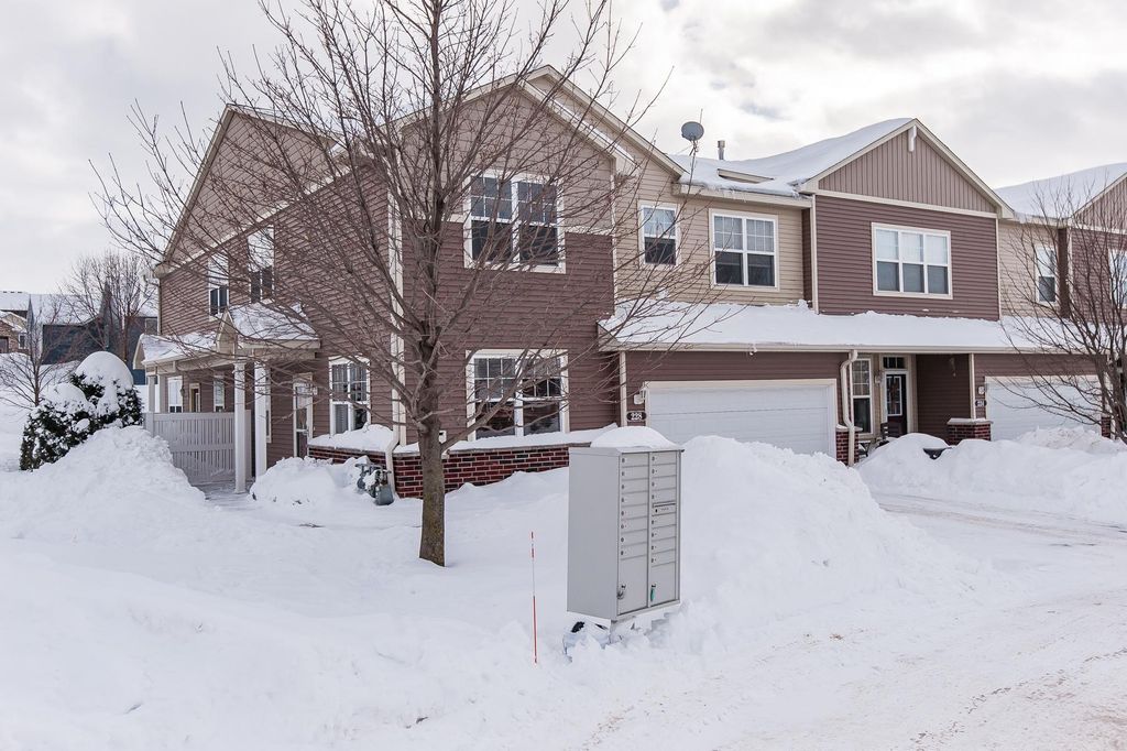 228 Emory Lane SE, Rochester, MN 55904