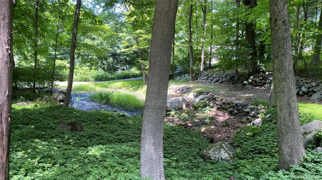6 Renda Street, New Fairfield, CT 06812