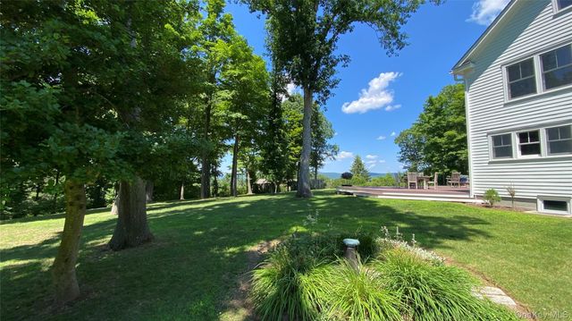 6 Renda Street, New Fairfield, CT 06812