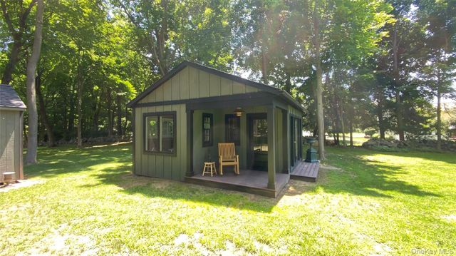 6 Renda Street, New Fairfield, CT 06812