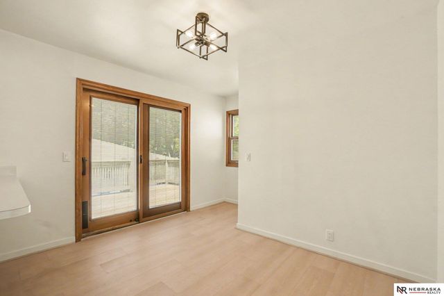 1704 N 56th Street, Omaha, NE 68104