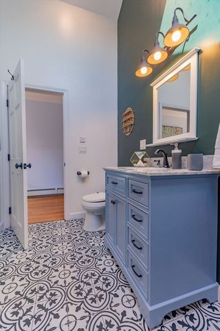 124 Gainsville Rd, Dedham, MA 02026