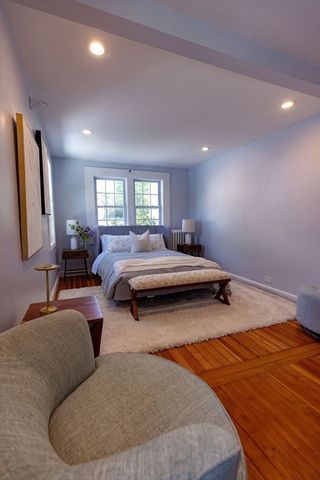 124 Gainsville Rd, Dedham, MA 02026