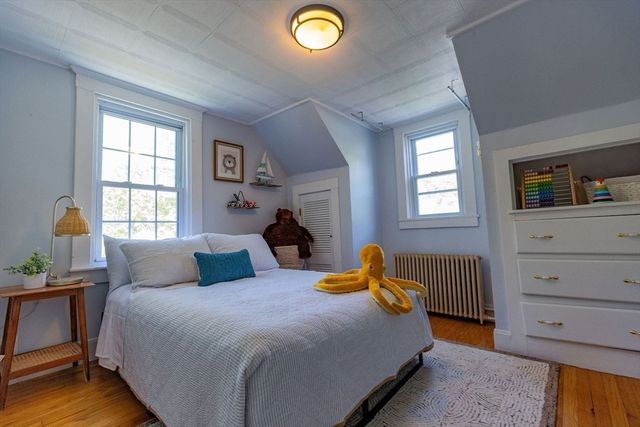 124 Gainsville Rd, Dedham, MA 02026