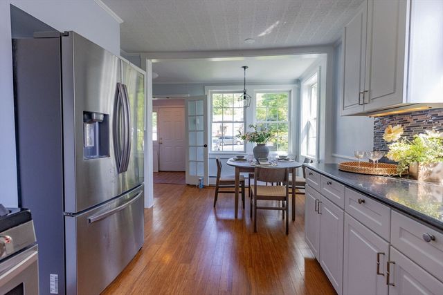 124 Gainsville Rd, Dedham, MA 02026