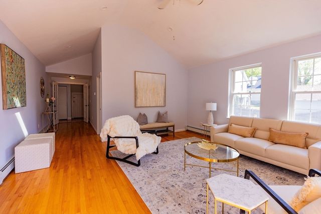 124 Gainsville Rd, Dedham, MA 02026