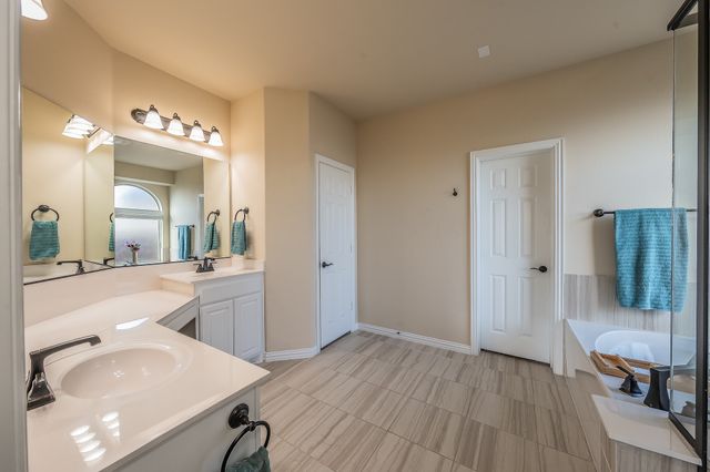 961 Little Gull Drive, Forney, TX 75126