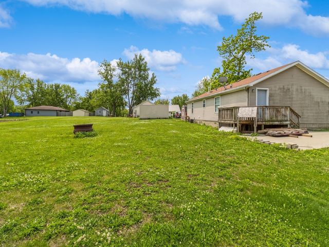 712 Jackson Street, Melcher Dallas, IA 50062
