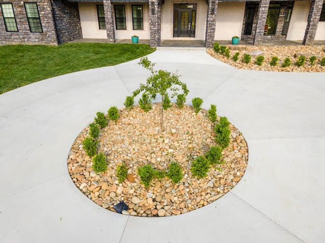 210 Leatherwood Drive, London, KY 40741