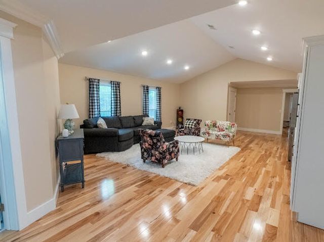 210 Leatherwood Drive, London, KY 40741