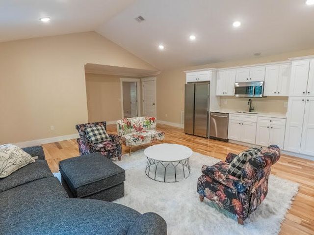 210 Leatherwood Drive, London, KY 40741