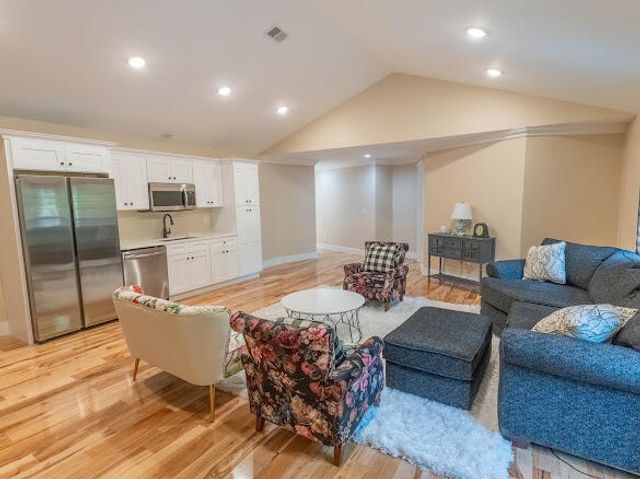 210 Leatherwood Drive, London, KY 40741