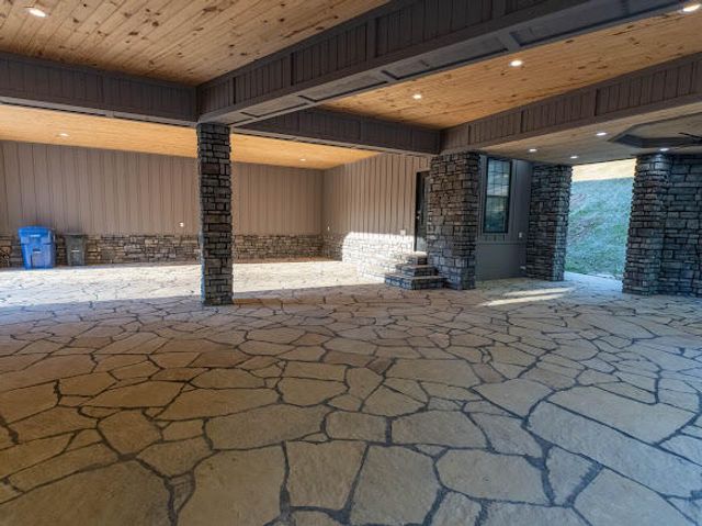 210 Leatherwood Drive, London, KY 40741