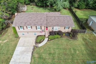 1217 Briar Hollow Trail, Huntsville, AL 35802