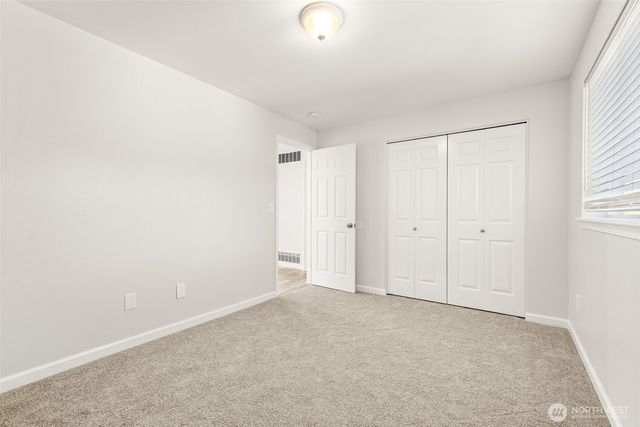 35426 8th Avenue SW, Federal Way, WA 98023