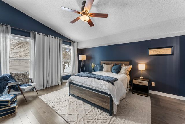 9201 La Rivier Court, Eden Prairie, MN 55347