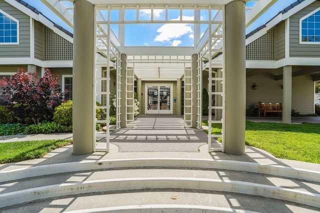 838 Bucks Lake Court, San Jose, CA 95123