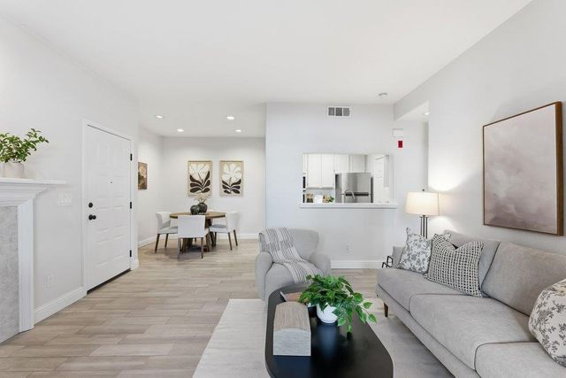 838 Bucks Lake Court, San Jose, CA 95123