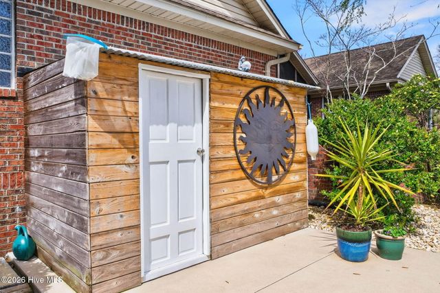 125 Lighthouse Drive, Carolina Beach, NC 28428