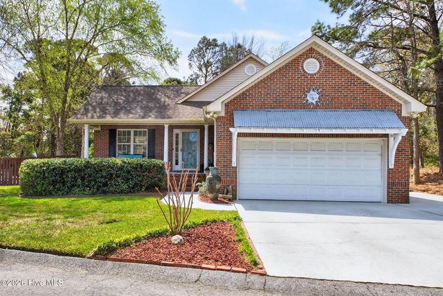 125 Lighthouse Drive, Carolina Beach, NC 28428