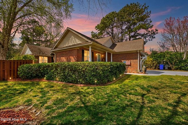 125 Lighthouse Drive, Carolina Beach, NC 28428