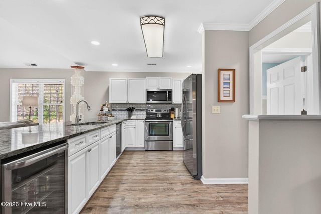 125 Lighthouse Drive, Carolina Beach, NC 28428